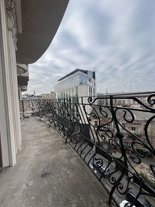 Оперный театр. Центр, квартира 101 м в ЖК «Наследие Дерибаса»