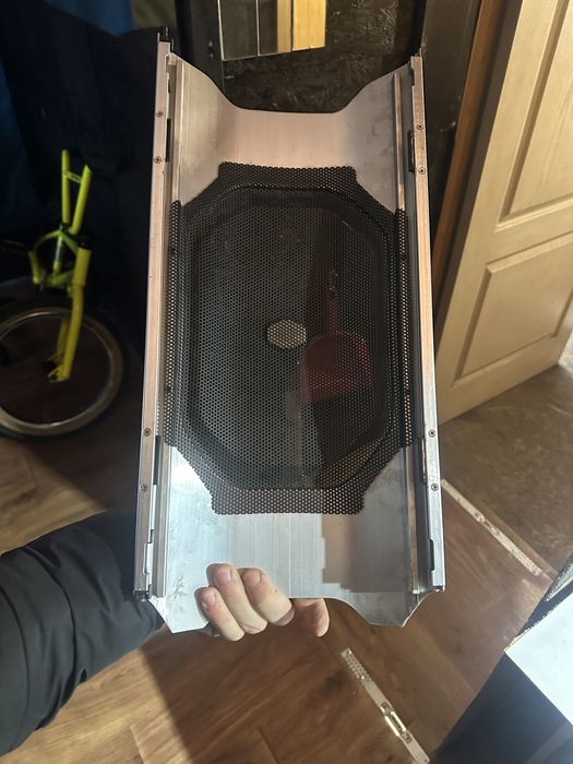 Корпус до пк Cooler master Stacker 830 (компютер)