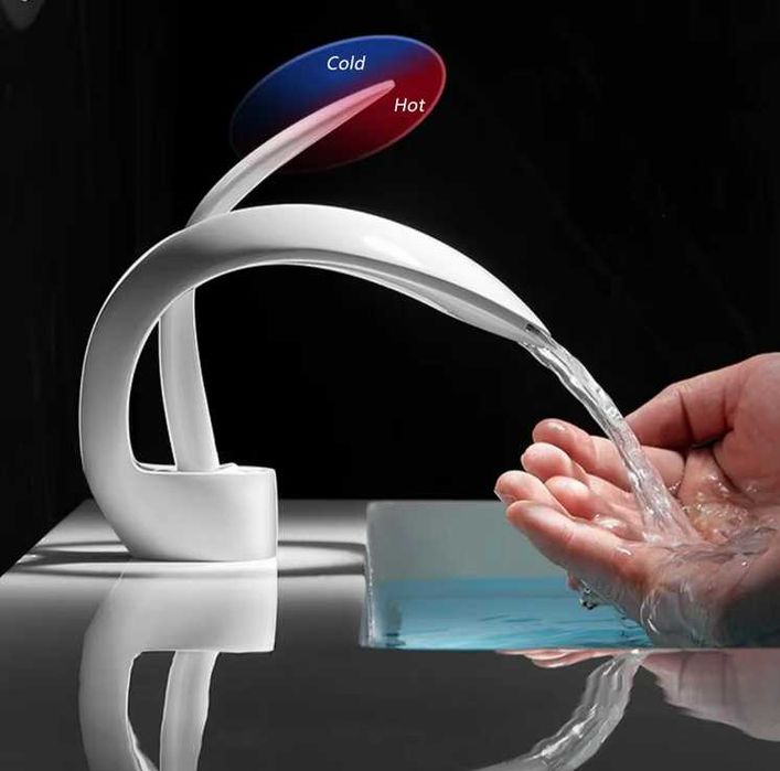 Bateria umywalkowa BIAŁA Nowoczesny kran łazienkowy nablatowy wodospad