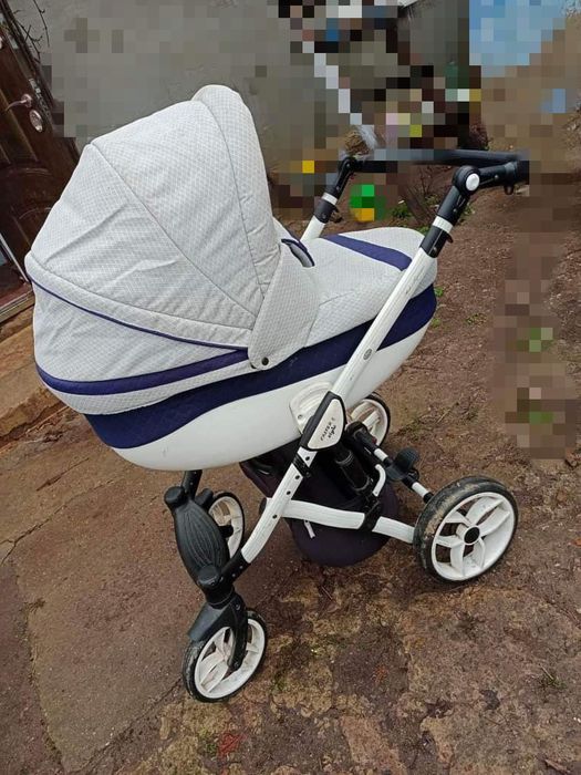 Каляска б/у , не пересылаю, только Одесса