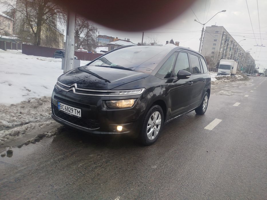 Продам надійний сімейний автомобіль Citroen C4 Grand Picasso 1.6HDI