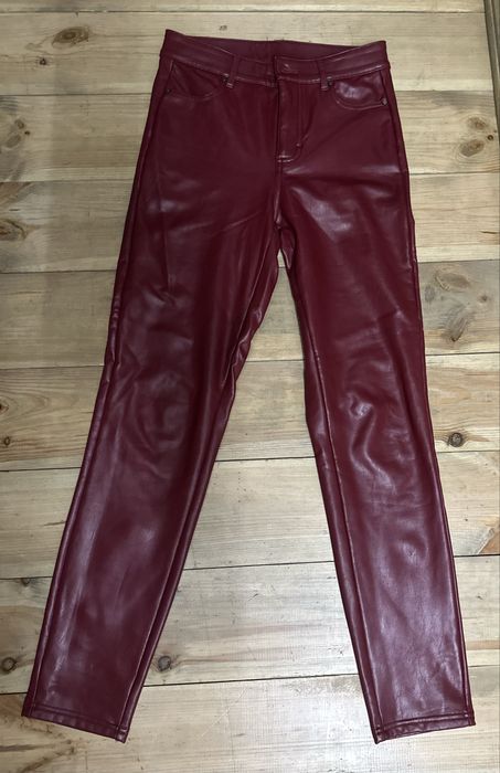 Шкіряні штані Calzedonia