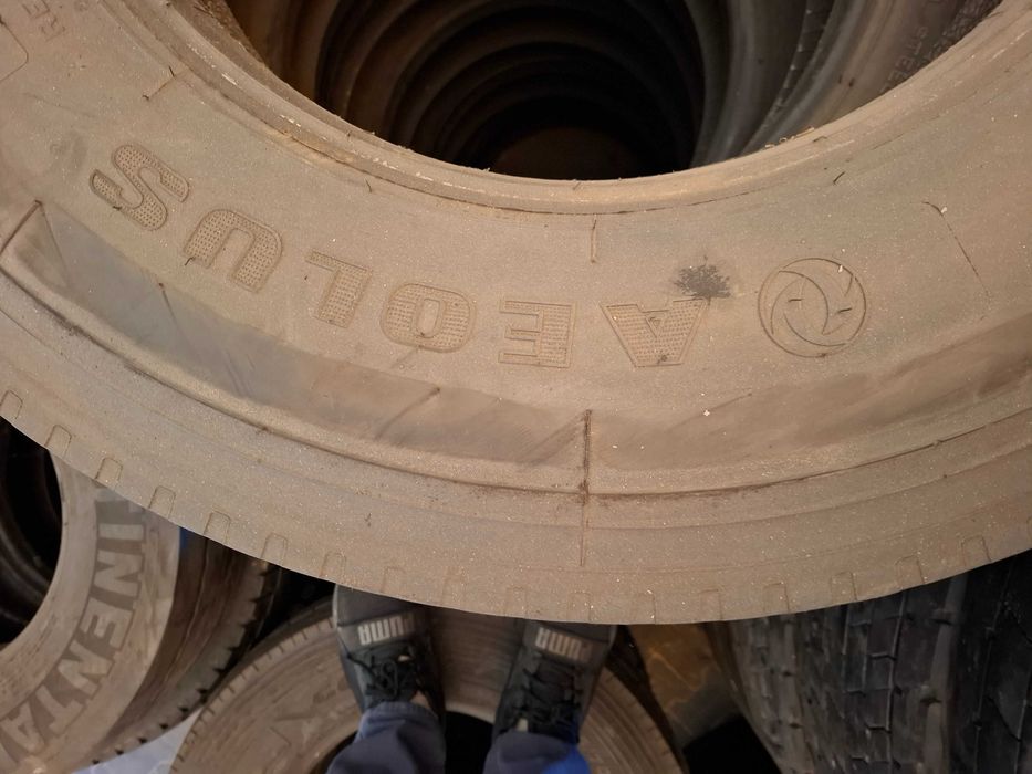 Opona 10R22,5 Przód Aeolus Prawie nowa