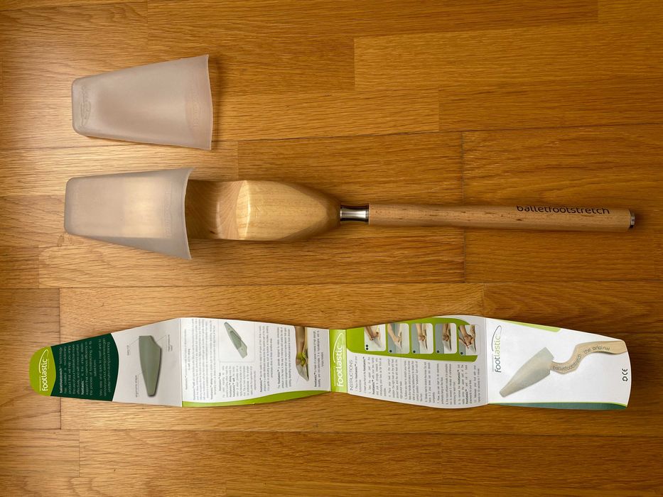 O original "Ballet Foot Stretcher"
