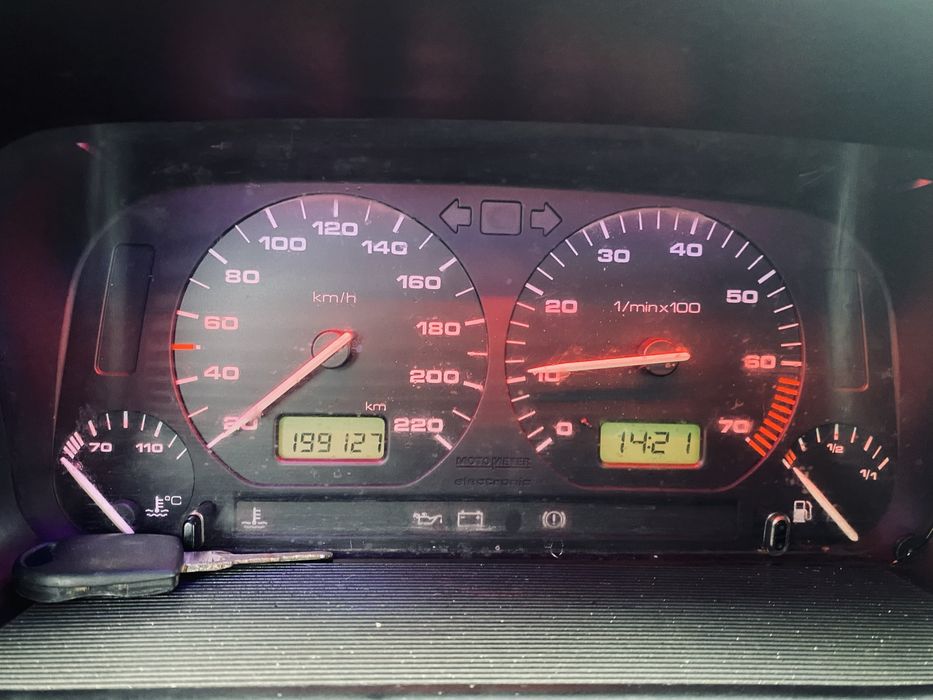 Гольф 3 1993 1.8 моно газ