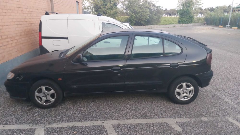Renault. Megane 1996