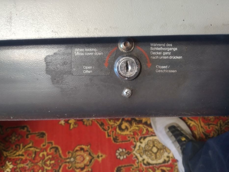 Бокс  автомобильный  TOP Line  450 л обьем