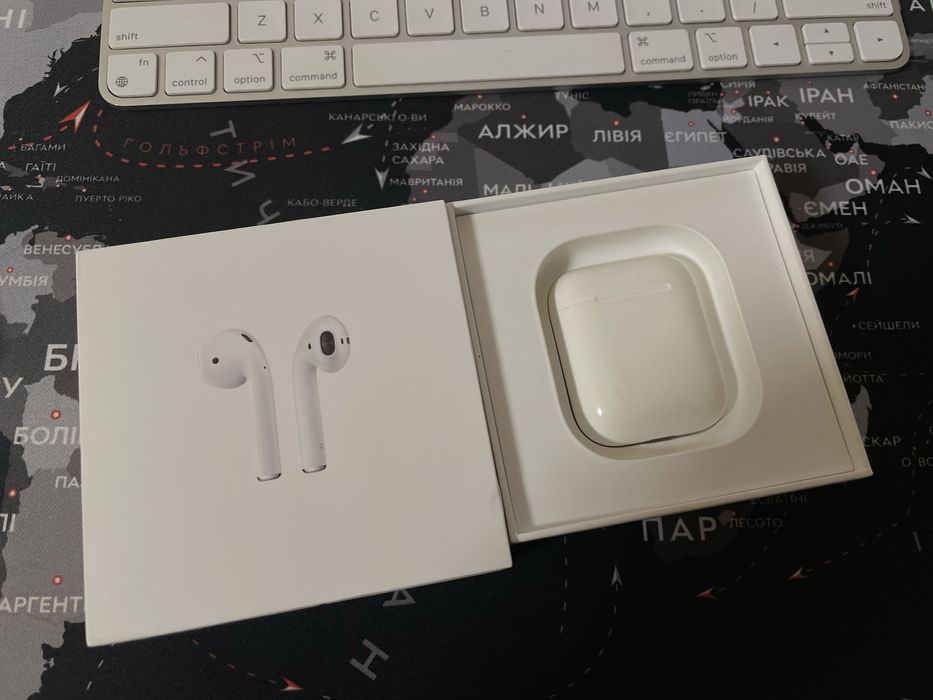 Airpods 2 оригінал, коробка, повний комплект