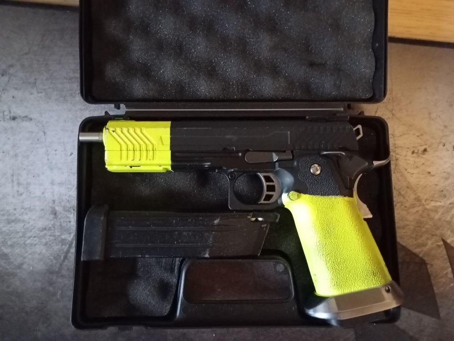 Hi-capa 5.1 com maple leaf