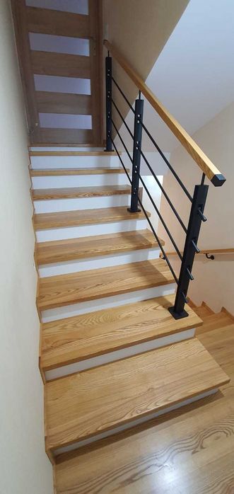 Schody drewniane DREWDOM (nowoczesne - klasyczne - dywanowe)