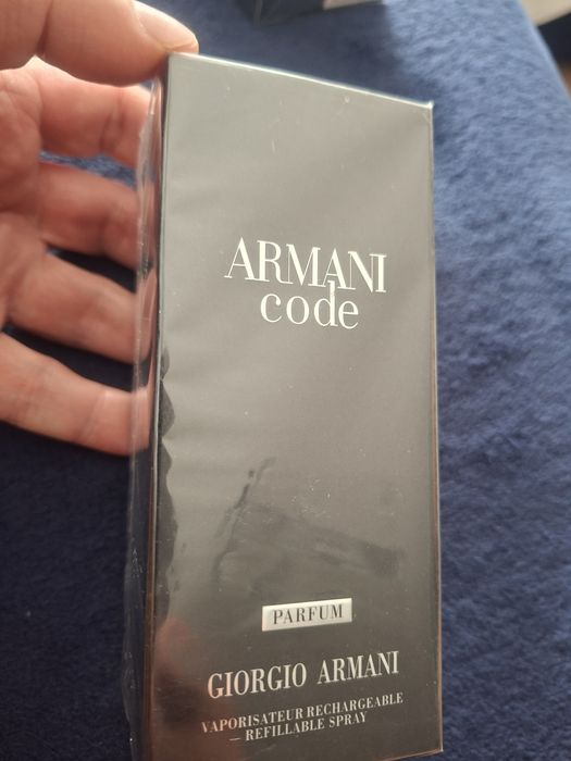 Nowe męskie perfumy zafoliowane