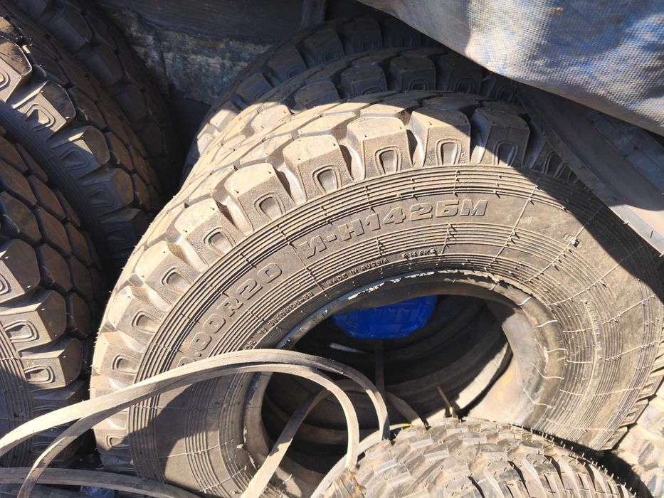 Шини 9.00R20 (260-508R) кама