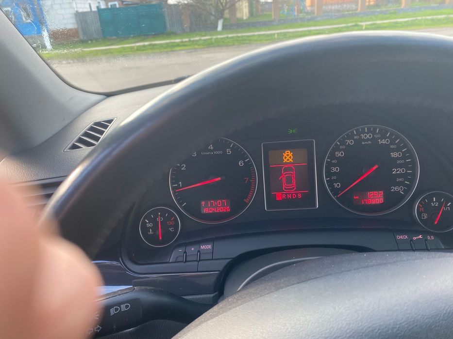 Продам автомобіль Audi A4