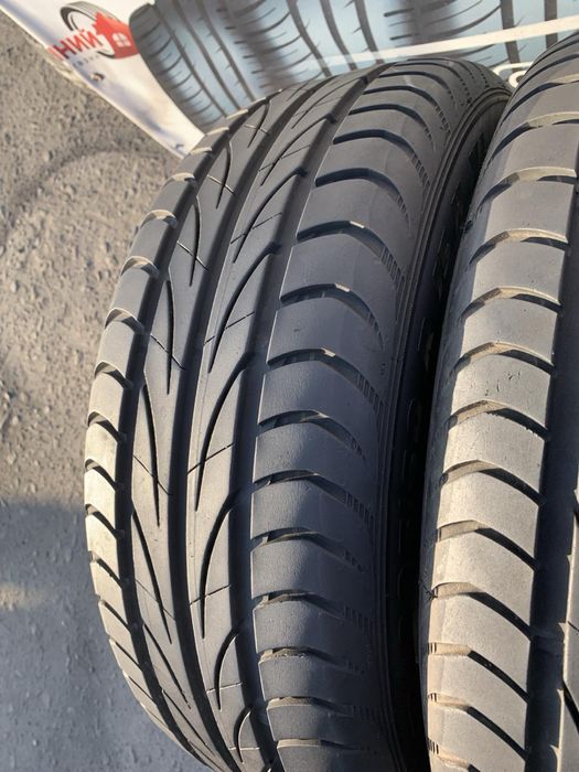 Шини 205/60 R15 пара Semperit 7,5мм літо.
