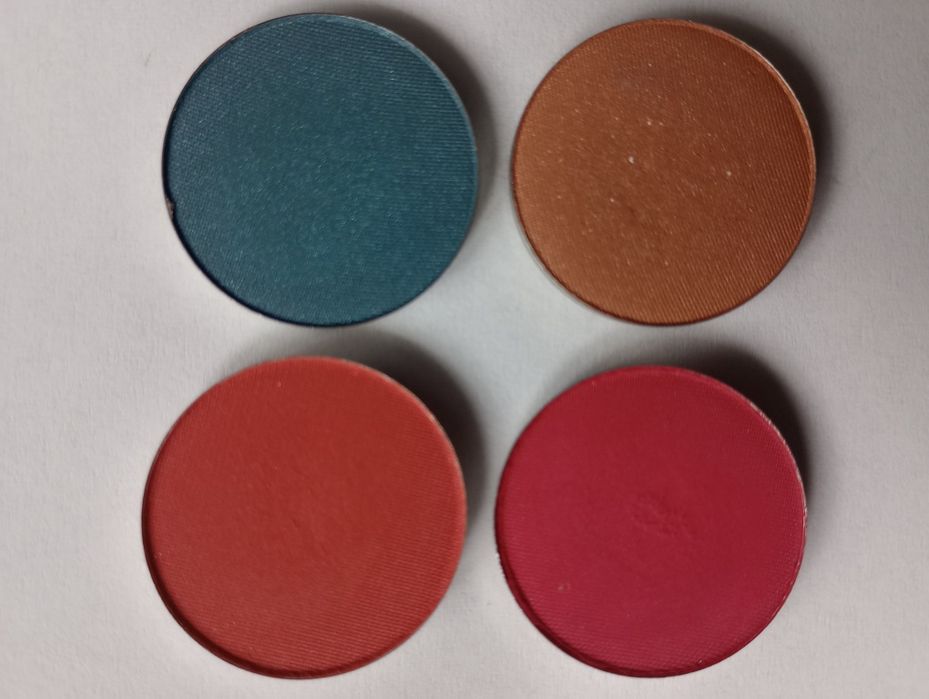 Cienie Inglot i Kobo
