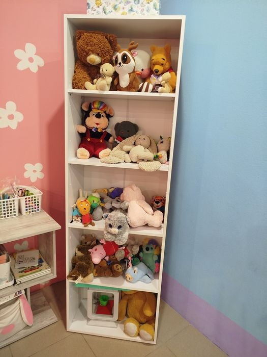 Продається меблі з дитячого центру.