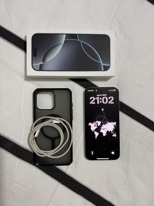 iPhone 16 Pro Max