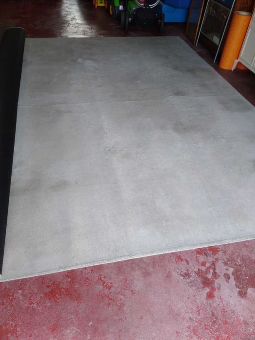 Carpete/tapete Grande - Bom estado "500x390cm"