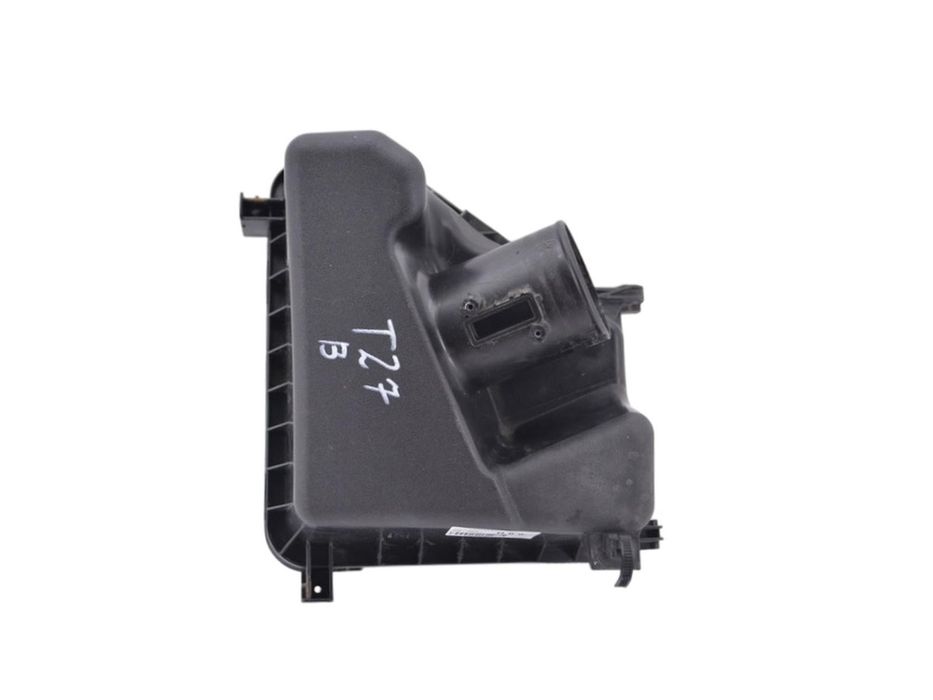 Корпус повітряного фільтра верхній TOYOTA AVENSIS T27 2012-2015 17705-