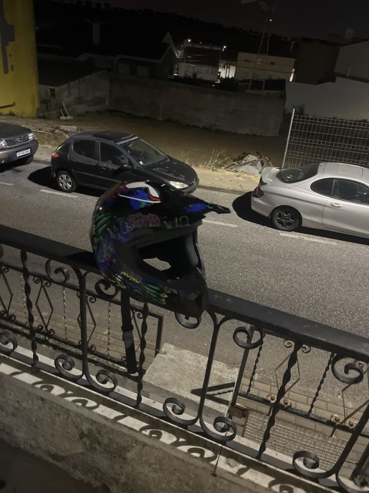 Capacete mota/bicicleta criança