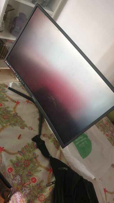 Monitor curvo msi