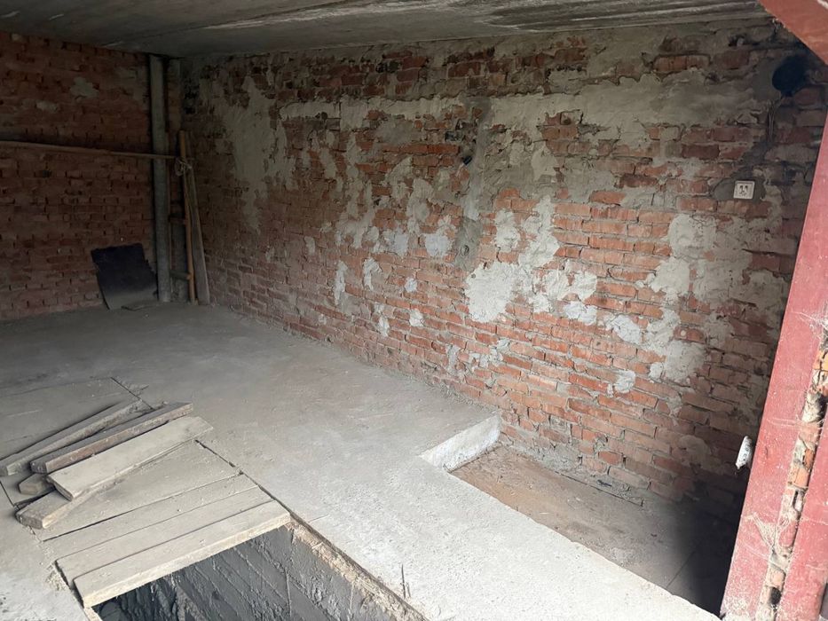 Продам гараж район Загробище