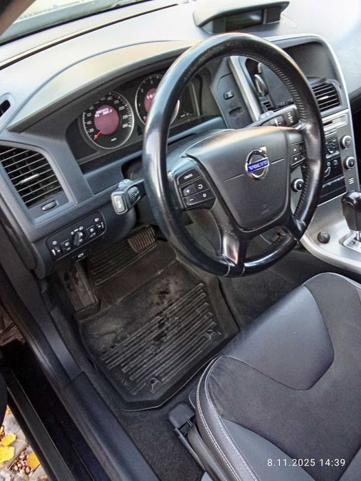 VOLVO XC 60  2010 rok 2,4 diesel 225 KM