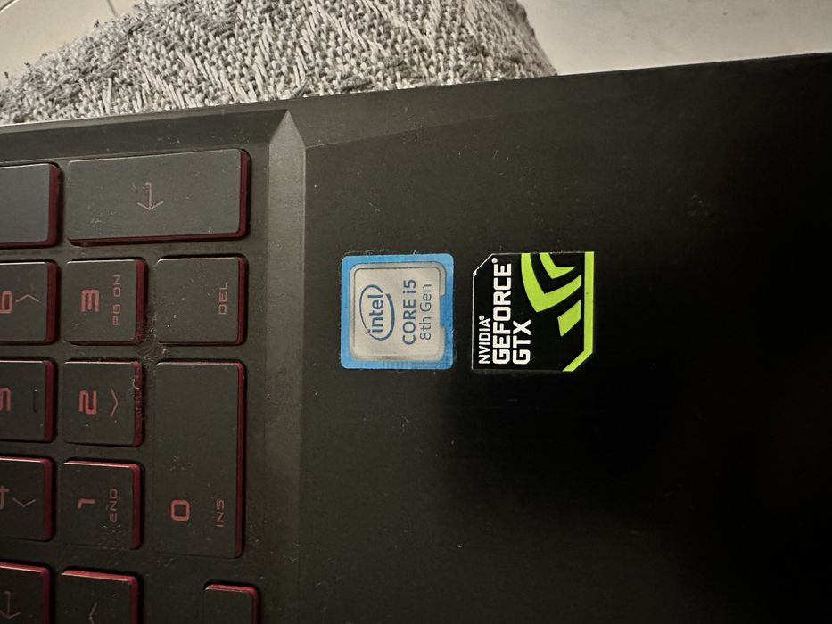 Portatil Gaming Omem HP 15