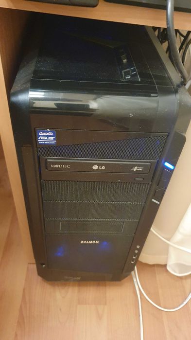 Комп'ютер Zalman AMD с монитором LG