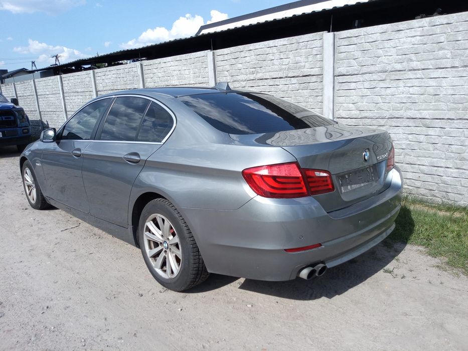 Bmw f10 tylni zderzak Spacegrau metallic  A52/7