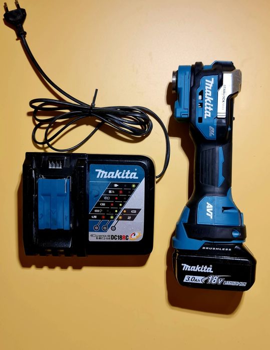 MAKITA dtm52 | Безшітковий Мультитул