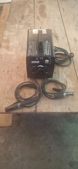 Vende-se máquina de soldar Nutool RSN100, em bom estado