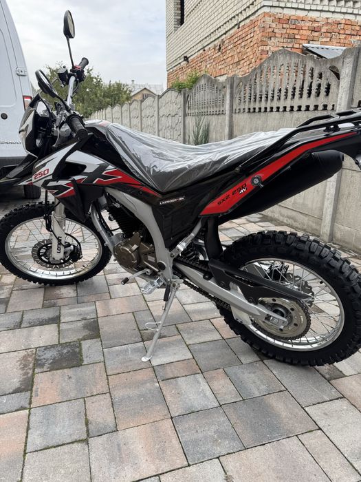 Мотоцикл  LONCIN SX2 LX250GY-3K, Доставка.