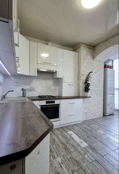 Продаж великоі 44 м2 1 кімнатноі квартири без комісії  з меблями, технікою, Софіївська Борщагівка