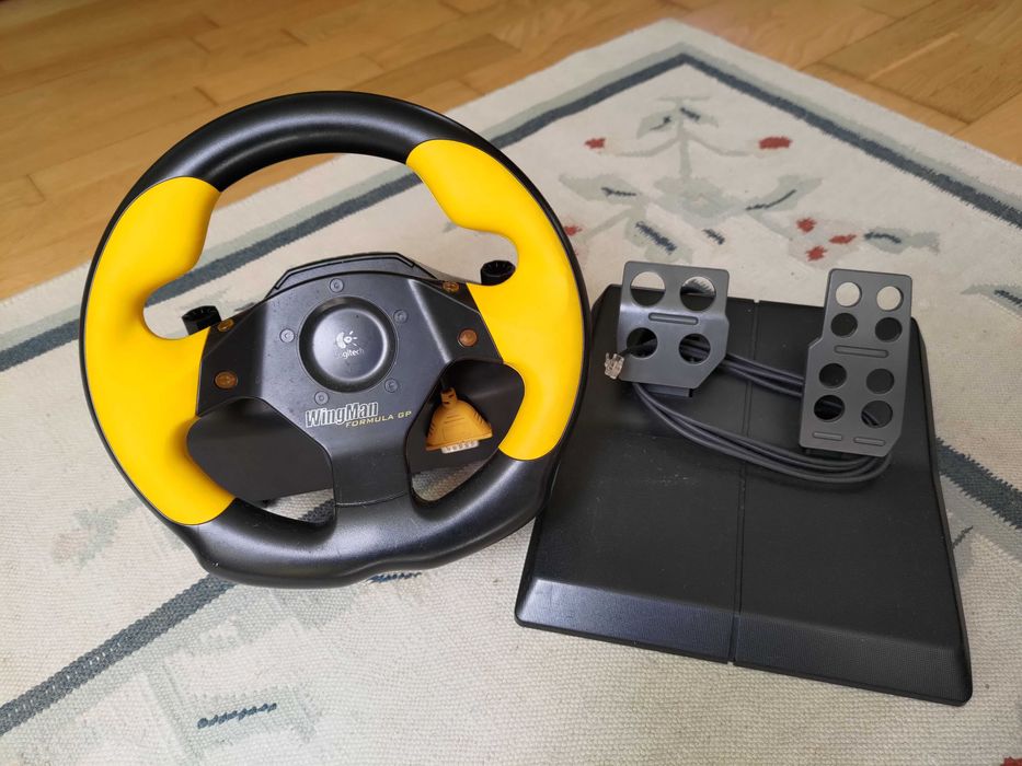 LOGITECH WingMan Formula GP PC com Volante e Pedais (Como Novo)