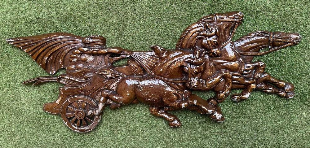 Painel de parede antigo, Quadriga Cavalos em aluminio