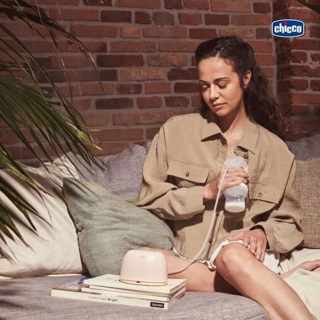 Електричний молоковідсмоктувач Chicco Stimolatte USB  ГУРТ ДРОП