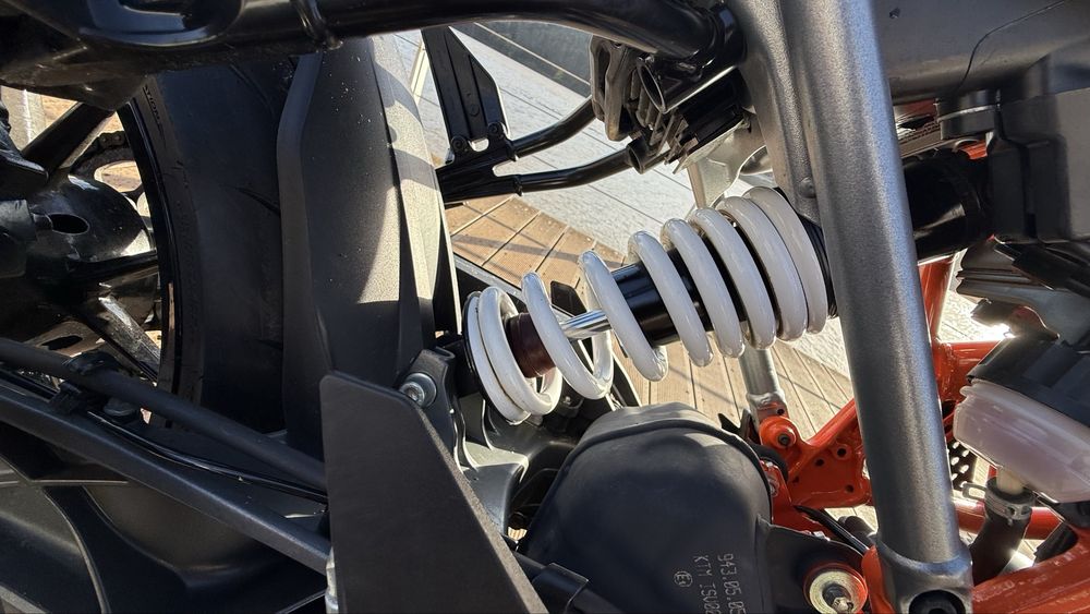 KTM Duke 125cc - 8500 Km