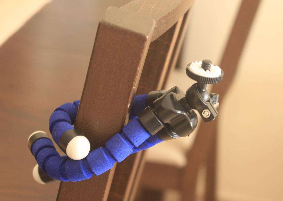 Flexible Mini Tripod for Cameras64741087914882124