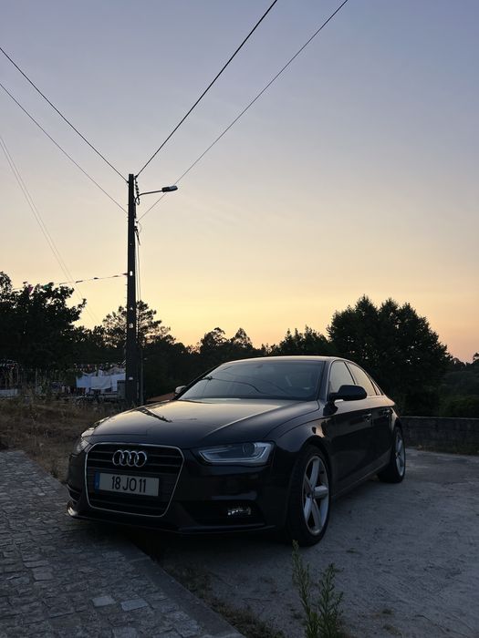 Audi A4 2.0 TDI 136 cv - Vendo ou Troco