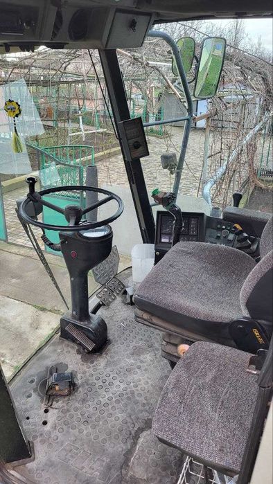 Комбайн зернозбиральний Claas Mega 208 II