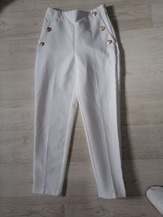 Гарні брюки Zara оригінал