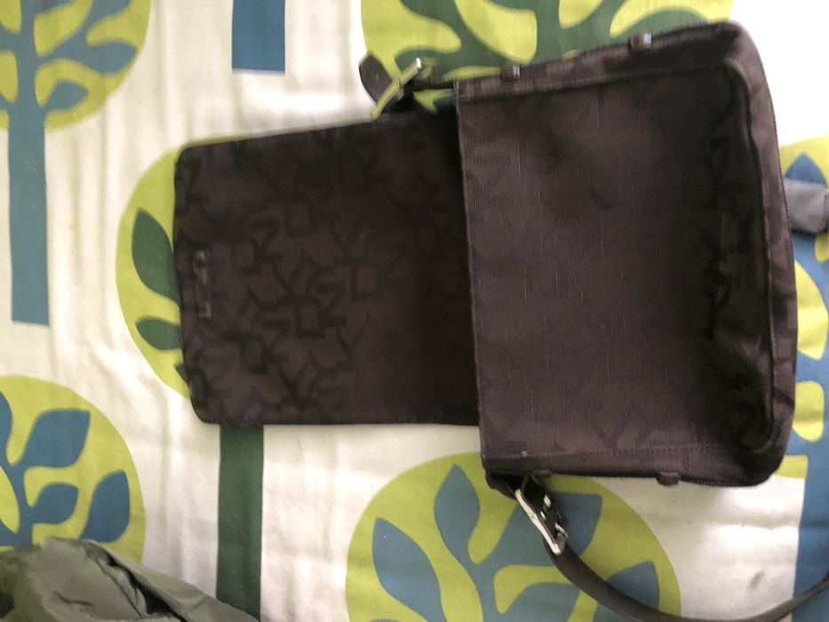 DKNY mala tecido logo