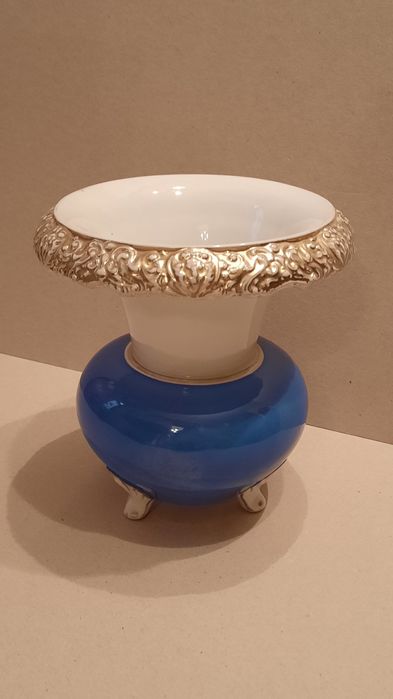 Wazon porcelanowy