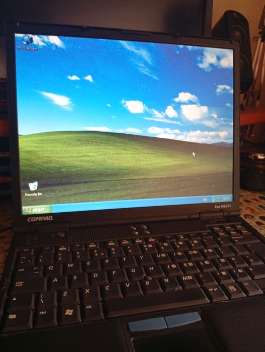 Stary Laptop compaq evo n620c Windows XP