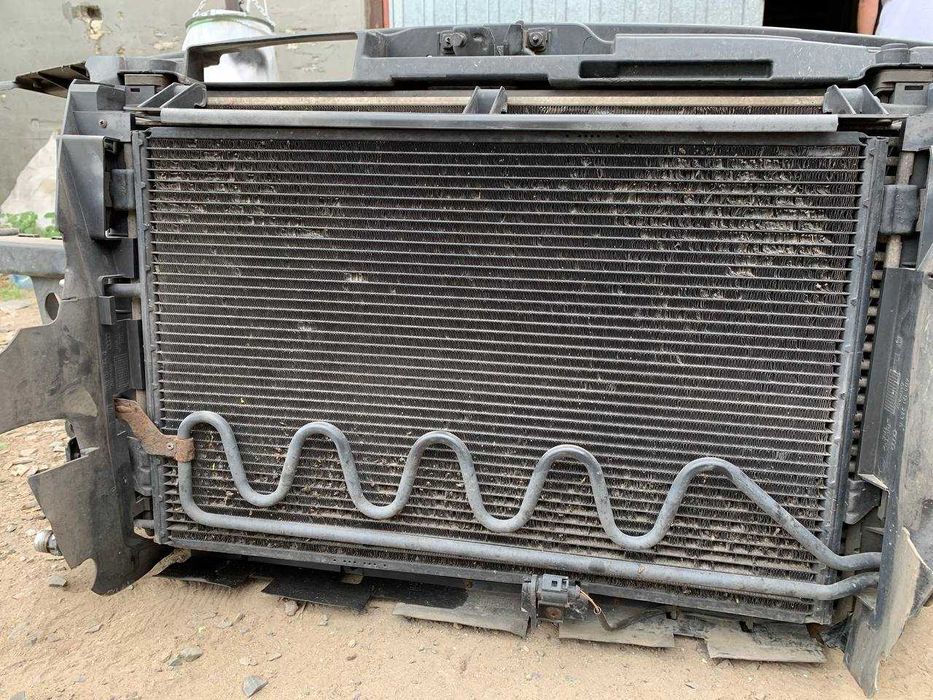 Установочна передня панель телевізор Audi A6 C5 2.5 tdi