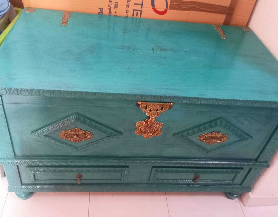 Baú de Madeira 52x100