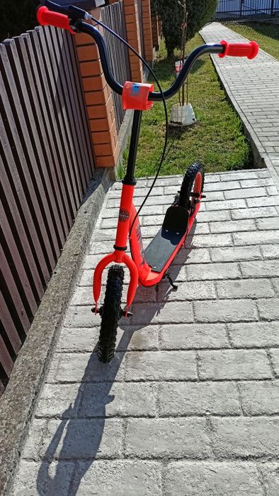 Продам самокат підлітковий.