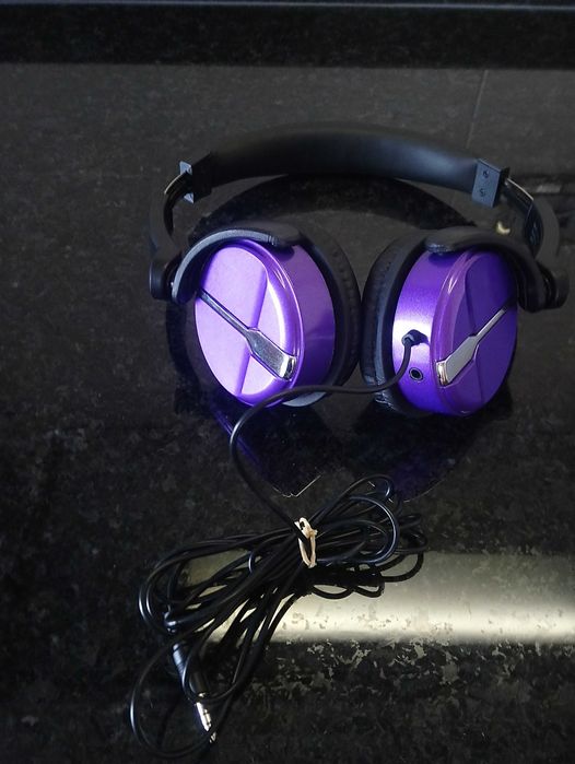 Auscultadores/headphones novos