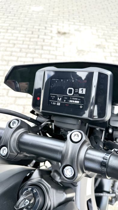 Yamaha MT09 35kw deslimitada